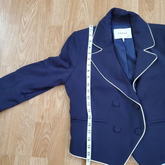 FRAME Contrast Piping Cropped Blazer sz 6 in Navy - Picture 9 of 12